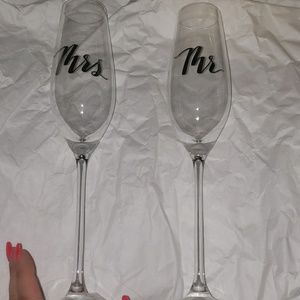 Crate&Barrel 8 oz Champagne Flutes Mr & Mrs